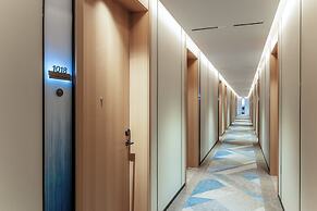 Holiday Inn Express Haikou Xiuying Port by IHG