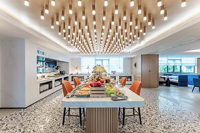 Holiday Inn Express Haikou Xiuying Port by IHG