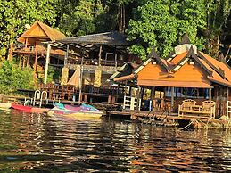 Kawarin Saiyai Cottage and Lake