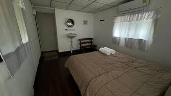 Kawarin Saiyai Cottage and Lake