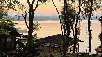 Kawarin Saiyai Cottage and Lake