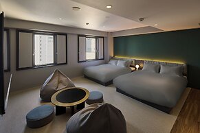 BASE LAYER HOTEL NAGOYA