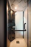 BASE LAYER HOTEL NAGOYA