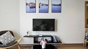 Angela House Ha Long