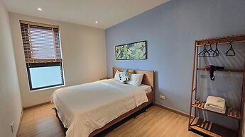 Angela House Ha Long