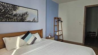 Angela House Ha Long