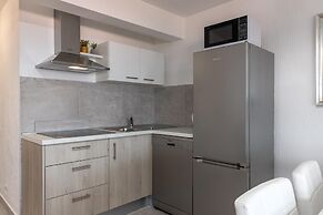 Adorable Home With Balcony and Swimming Pool