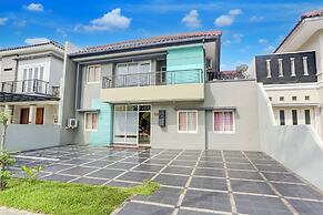 Hotel O Tangerang Near Supermall Karawaci  Formerly Bromo 18