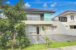 Hotel O Tangerang Near Supermall Karawaci  Formerly Bromo 18