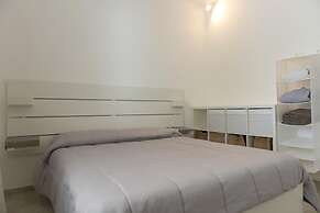 Villa dei Monti With Pool Near Cisternino