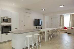 Villa dei Monti With Pool Near Cisternino