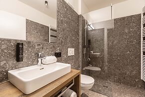 Premium Lodge With Sauna