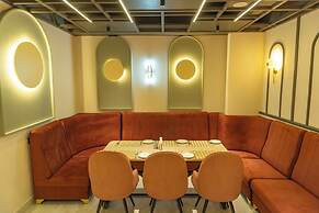 HOTEL HRISHIKESH HIGH