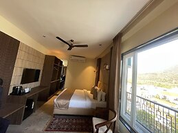 HOTEL HRISHIKESH HIGH