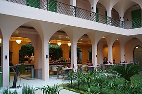 Anaya Azana Boutique Hotel Tawangmangu