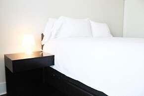 Rivetstays - The Harbour View