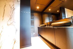 Modern Maison Near Somme-leuze