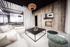 Modern Maison Near Somme-leuze