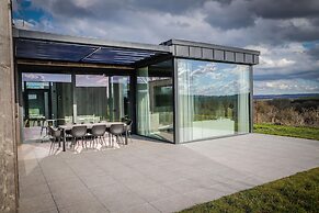 Modern Maison Near Somme-leuze