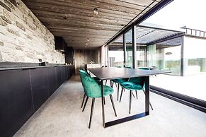 Modern Maison Near Somme-leuze