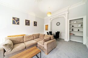 Lochside Apartment B