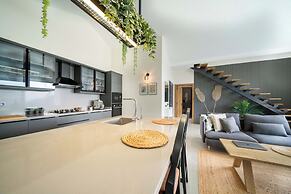 Villa Oxy & Seaview & Private Pool & Indoor Heated Pool