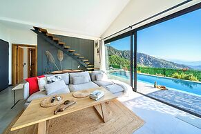 Villa Oxy & Seaview & Private Pool & Indoor Heated Pool