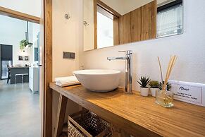 Villa Oxy & Seaview & Private Pool & Indoor Heated Pool