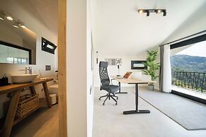 Villa Oxy & Seaview & Private Pool & Indoor Heated Pool