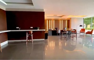Aru Suites Kota Kinabalu