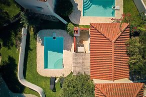 Villa Lito Periyali