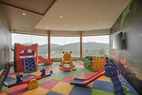 Radisson Resort Khopoli