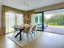 Holiday House with Pool Casa Lavanda