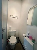Beautiful Spacious Loft 2 Bedrooms 2 Full Baths 2 car Garage in Downto