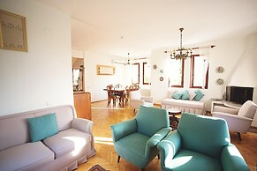 Guzide Sapanca Kosk&Villa