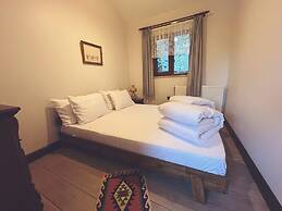 Guzide Sapanca Kosk&Villa