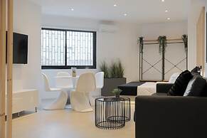 Syntagma Serenity Suites