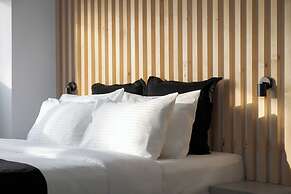 Syntagma Serenity Suites