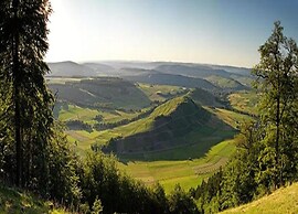 Apartment in Veldenz With Balcony