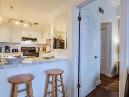 BnB Hyperion - 2B Mountain Condo w Scenic Views