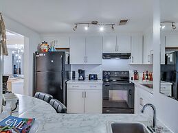 BnB Hyperion - 2B Mountain Condo w Scenic Views