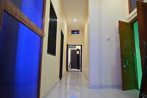 New Kashi Paying Guest House By GRB