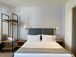 w Grandiose 2BR w Lovely Terrace in CTG