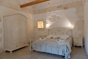 Villa Le Nacchere With Pool Near Cisternino