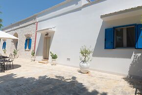 Villa Le Nacchere With Pool Near Cisternino