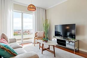 Exquisite Ocean Apartment by Madeira Sun T