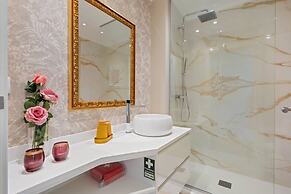 Exquisite Ocean Apartment by Madeira Sun T