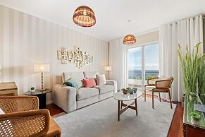 Exquisite Ocean Apartment by Madeira Sun T