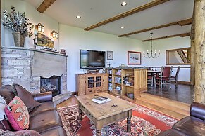 Upscale Ski-in/ski-out Escape w/ Deck + Grill