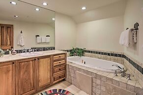Upscale Ski-in/ski-out Escape w/ Deck + Grill